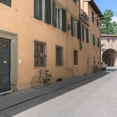 Casa Nara Lucca